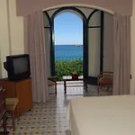 Hotell Lido Mediterranee 4*