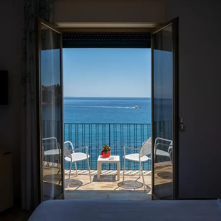 Lido Mediterranee Hotel 4*