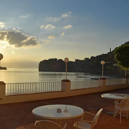 Lido Mediterranee 4* Taormina